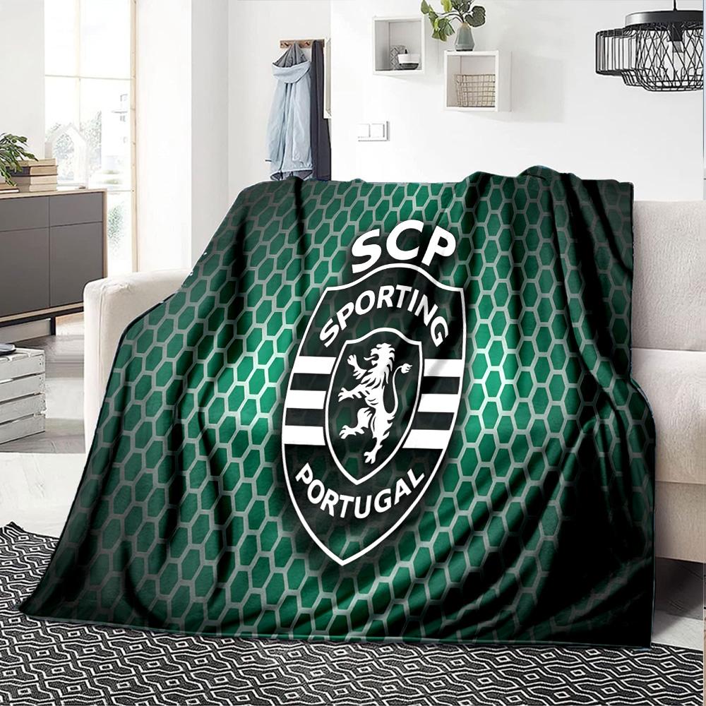 Sporting football Crest Flannel Blanket, Soft Polyester, Modern Design, All-Season for Camping, Travel, Gifts for holidays or birthdays