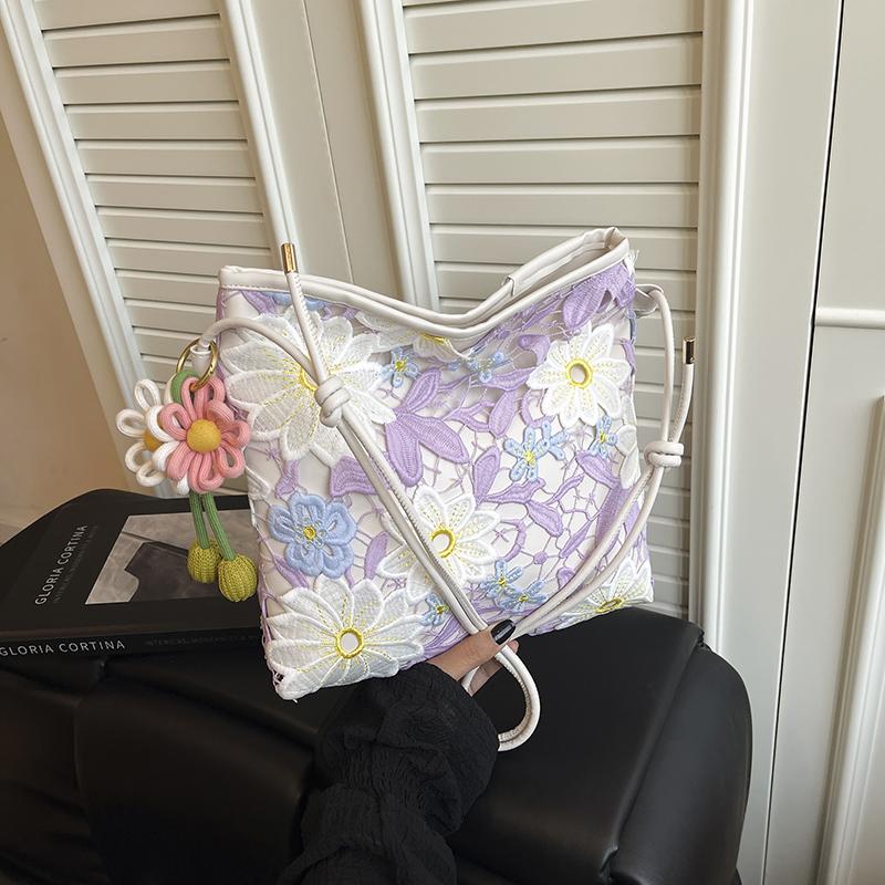 Popolarità Temperamento Fiore Cerniera Semplice Dolce Borse a Spalla 2026 Moda Pendolarismo Filo da Cucito Piccole Borse Quadrate per Donna