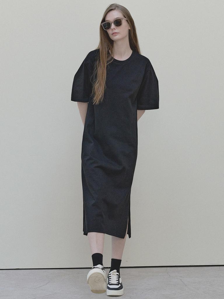 Avang Dart Sleeve Logo Long Dress - Black