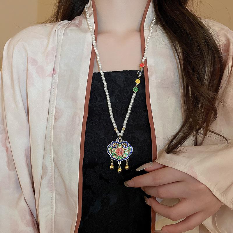 New Chinese-style Long Beaded Necklace, Guochao Retro One, Wear More Sweater Chains, Niche Ethnic Style, New Necklace Women