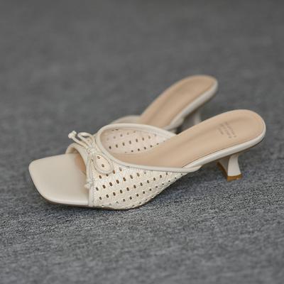 Beige Thick Heel Hollow Breathable One-word Drag Bow Fashionable Versatile Foreign Style Medium Heel Slippers Outside Wearing Sandals Women