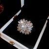 Exaggerated Flower-Shaped Ring with Sparkling Diamonds for Women, High-End Light Luxury, Exquisite Niche Design, Stunning Decorative Jewelry