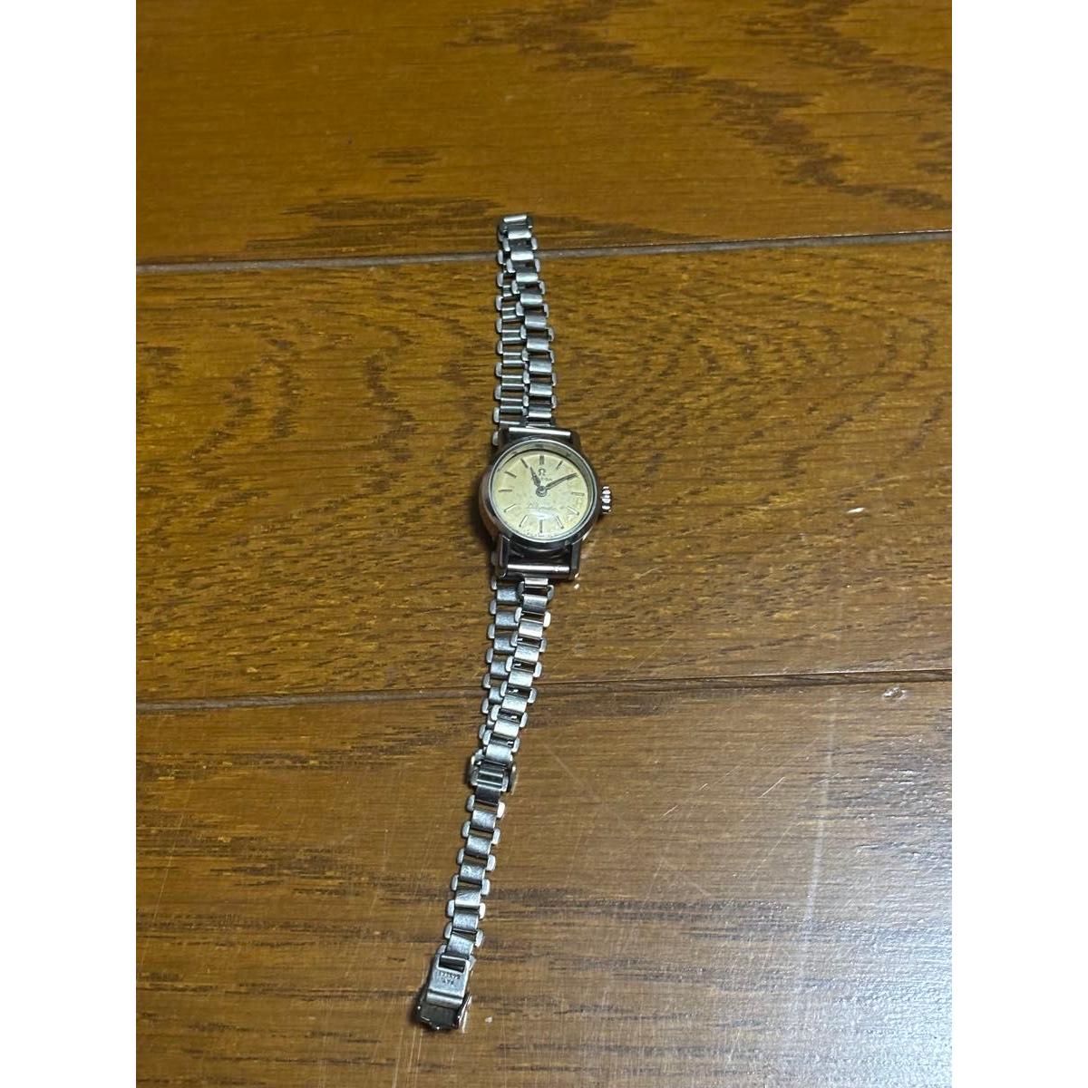 Used OMEGA Ladymatic Women s Watch Silver