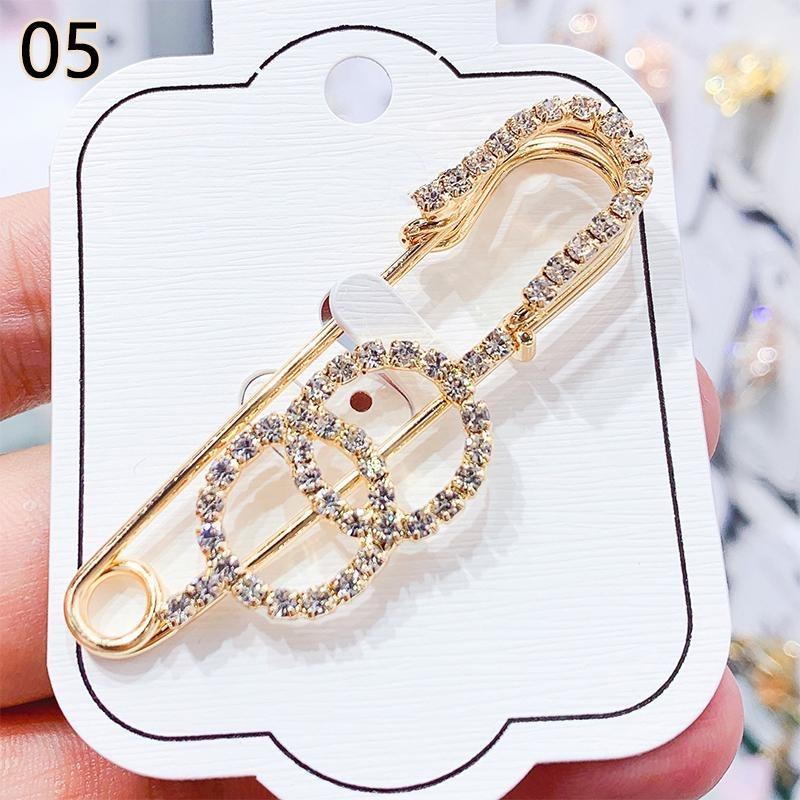 1pc Elegant Brooches Pin Rhinestone Women Accessories Jewelry Crystal All Match High Quality