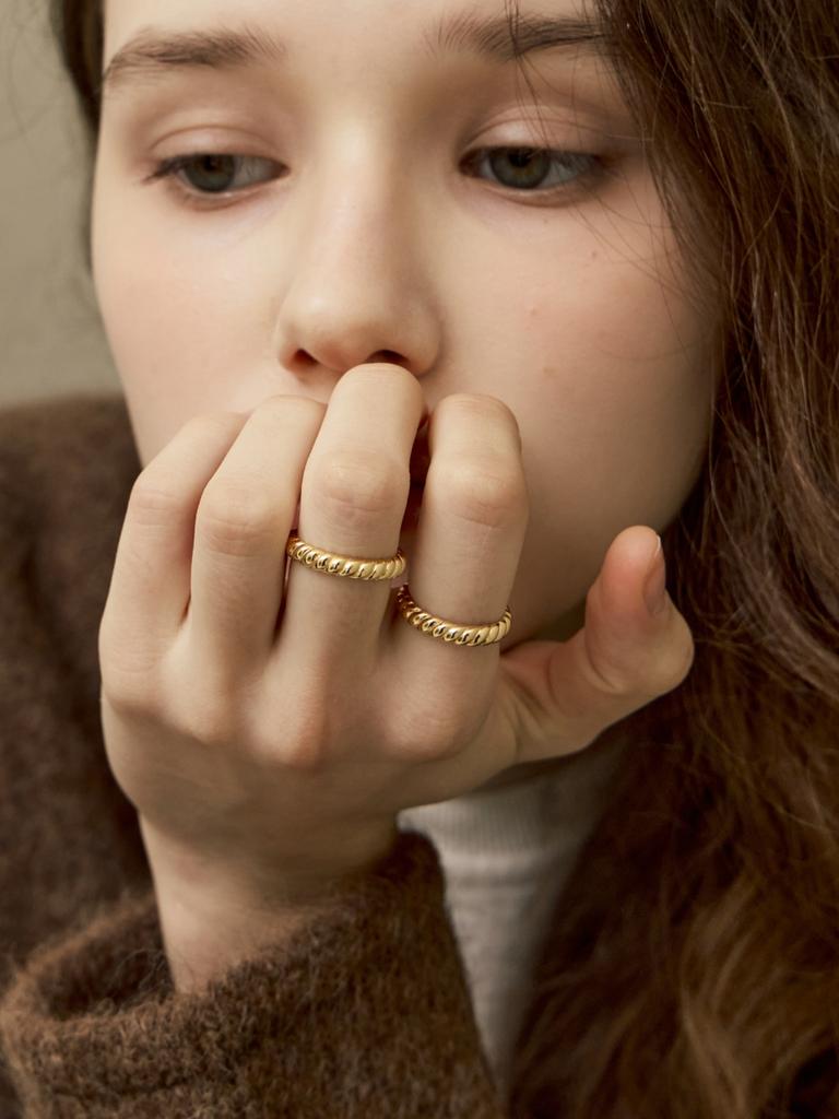 Before Moonrise Twist Bold Ring Sr306G
