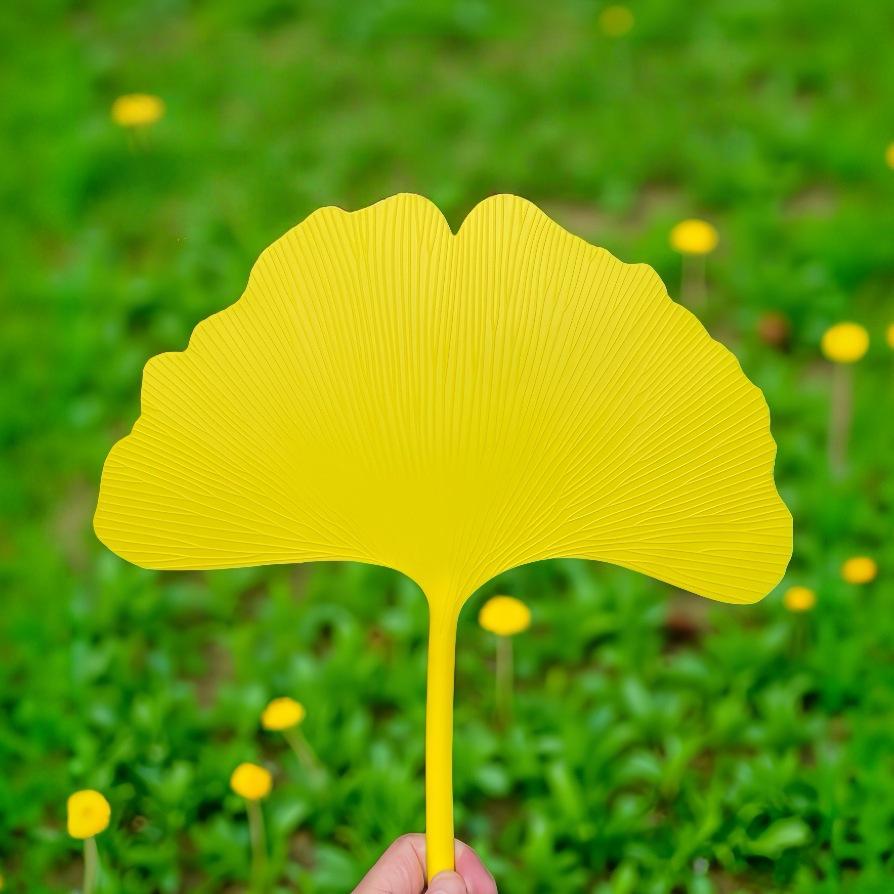 Ginkgo Leaf Lotus Fan: Artistic, Portable Garden Fan for Summer Coolness Ginkgo Leaf Fan 27x30 cm жёлтый
