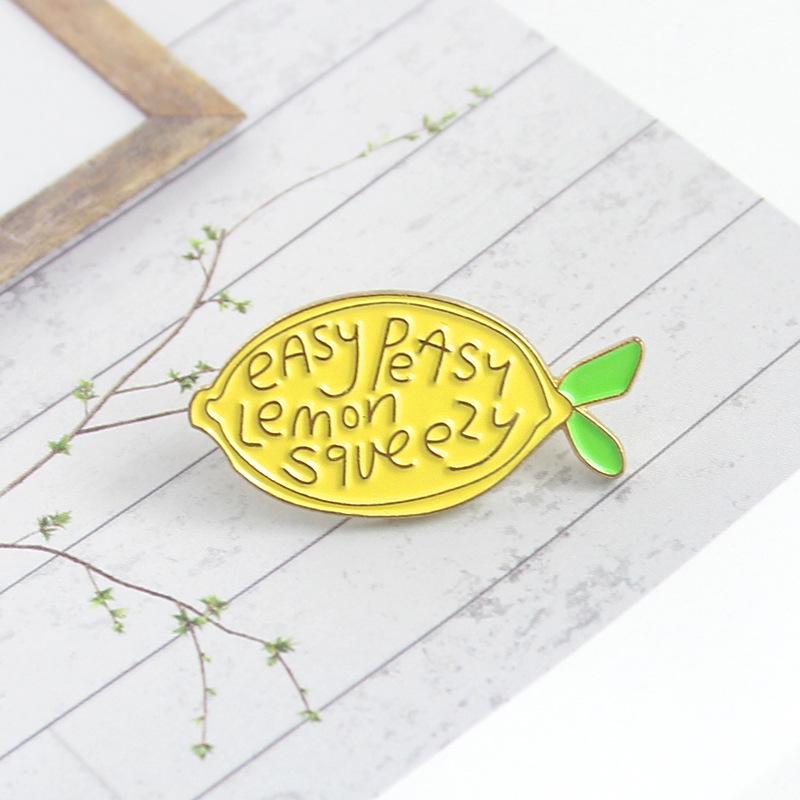 Trendy Cartoon Fruit Badge Set: Lemon Juice & Brain-Shaped Brooch Accessories
