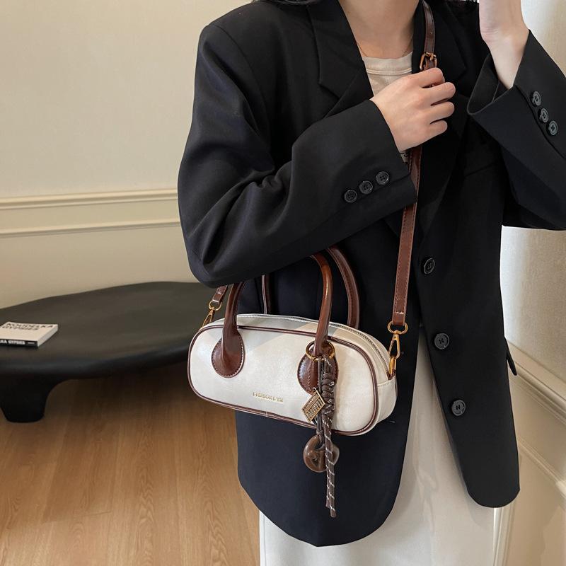 Hand carrying retro bowling bag women's 2025 new fashion shoulder bag texture messenger bag