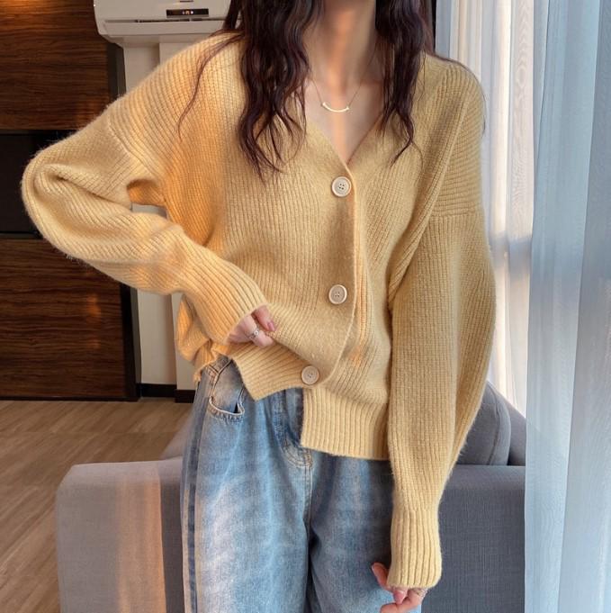 Women's Trendy V-Neck Knit Cardigan: Spring & Autumn Long Sleeve Loose Sweater in Candy Colors