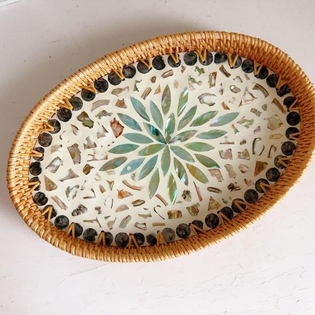 Rattan Fruit Plate Fruit Basket, Oval Hand-woven Shell Tray Household Living Room Snack Desktop Storage Trays