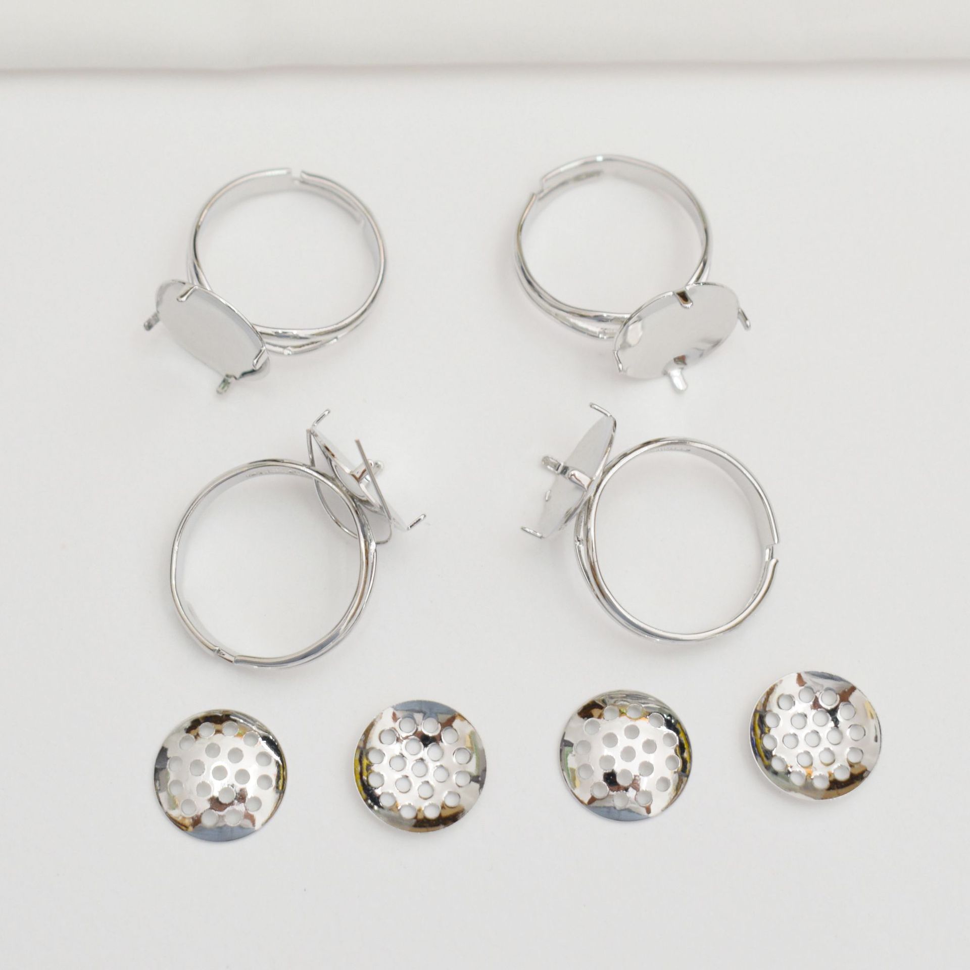 

10 шт. брошь в виде сетчатого диска с одним символом, покрытая золотом 14 карат, сохраняющая цвет, держатель кольца, аксессуары в процессе работы, душевая головка в виде лотоса, сетчатый диск, дно