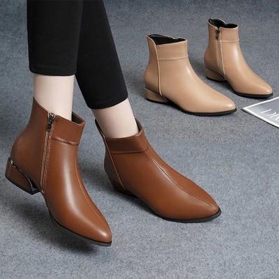 Fashion Boots Women New 2024 Pointe Shoes Winter Footwear Luxury Designer Zipper Pointy Ankle Fashion Rubber Rock Low Autumn Ladies Squa