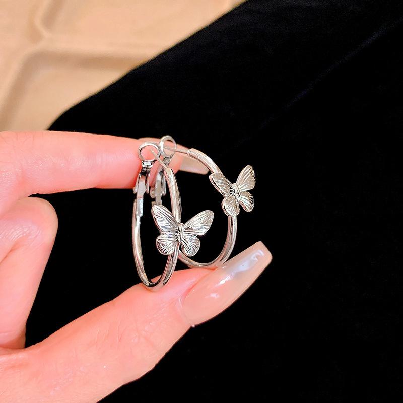 Sweet Temperament Butterfly Large Hoop Earrings for Women Girls Simplicity Earrings Buckle Daily Commute Jewelry Accessories
