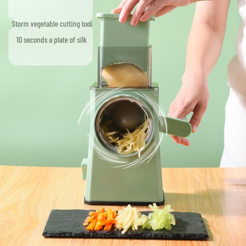 Multifunctional Hand-Cranked Vegetable Slicer and Shredder for Potatoes and Carrots