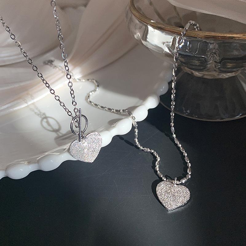 Sparkling Love Necklace Personality Spice Girl Matte Ot Buckle Collarbone Chain Trend Designer Flash Sand Heart Neck Chain Women
