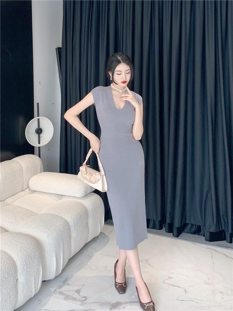 Autumn 7607 High-Twist Cotton V-Neck Dolman Sleeve Slimming Knit Dress with Bodycon Skirt Medium
