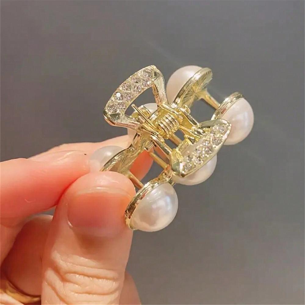 1pc Pearls Hair Claw Clips Makeup Hair Styling Barrettes for Women Hair Accessories