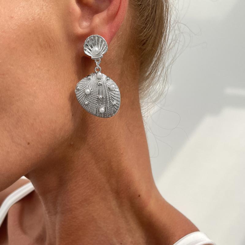 Trendy Gold Color Simulated Starfish Ear Studs Earrings For Women Exquisite Small Star Earring Summer Beach Daily Jewelry