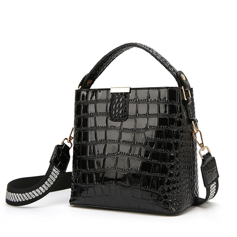 New patent leather women's bag, crocodile pattern handbag, shoulder crossbody fashion bucket women's bag OEM customization