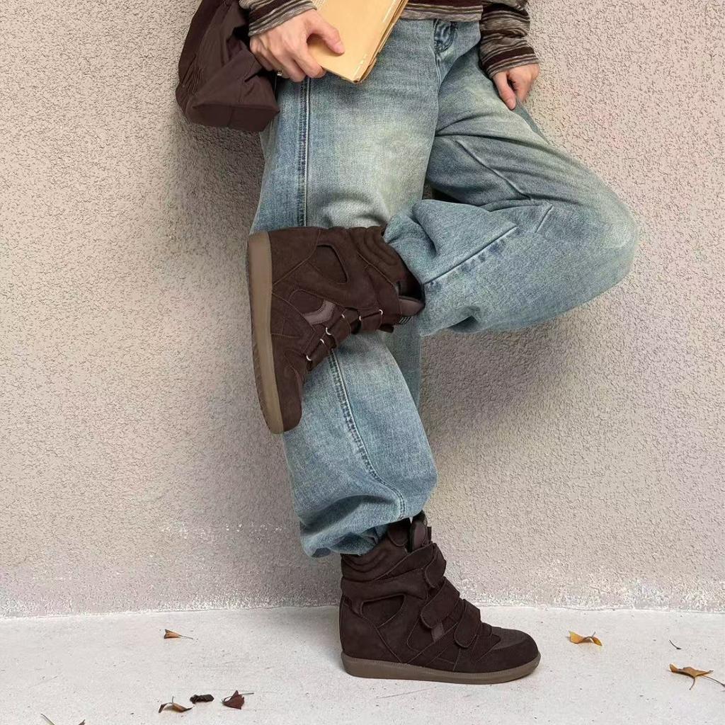 Hongyun~ Absatzschuhe aus Leder mit dicker Sohle zur Größensteigerung mit einem Samtleder-Pedal sind ein Muss für kleine koreanische Mädchen