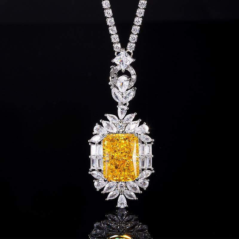 Autumn And Winter Jewelry Set, High Carbon Diamond Ice Flower Cut Copper Inlaid With Light Luxury Pendant, Main Stone 12 * 16