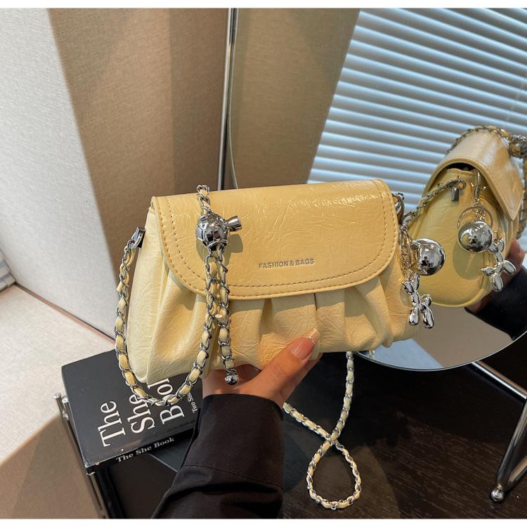Niche Design Bag Women's New Summer Chain Messenger Bag Pleated Cloud Bag
