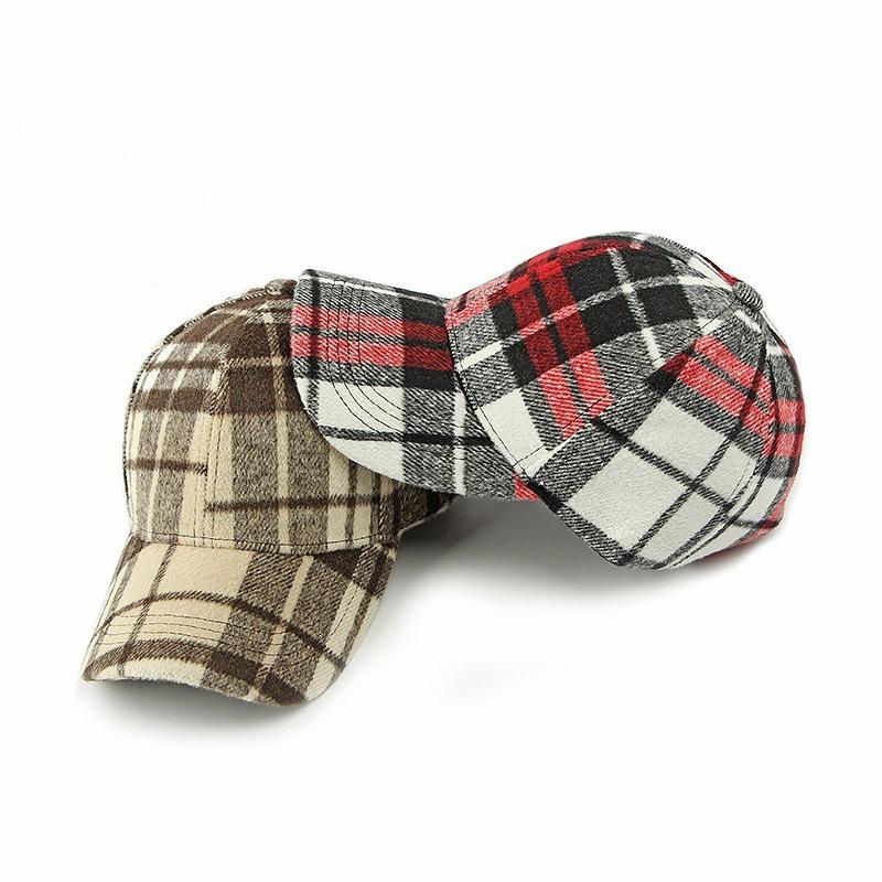 Unisex Plaid Baseball Cap Retro Tartan Checked Structured Hard Top Peaked Cap Warm Autumn Winter Outdoor Sunshade Hat