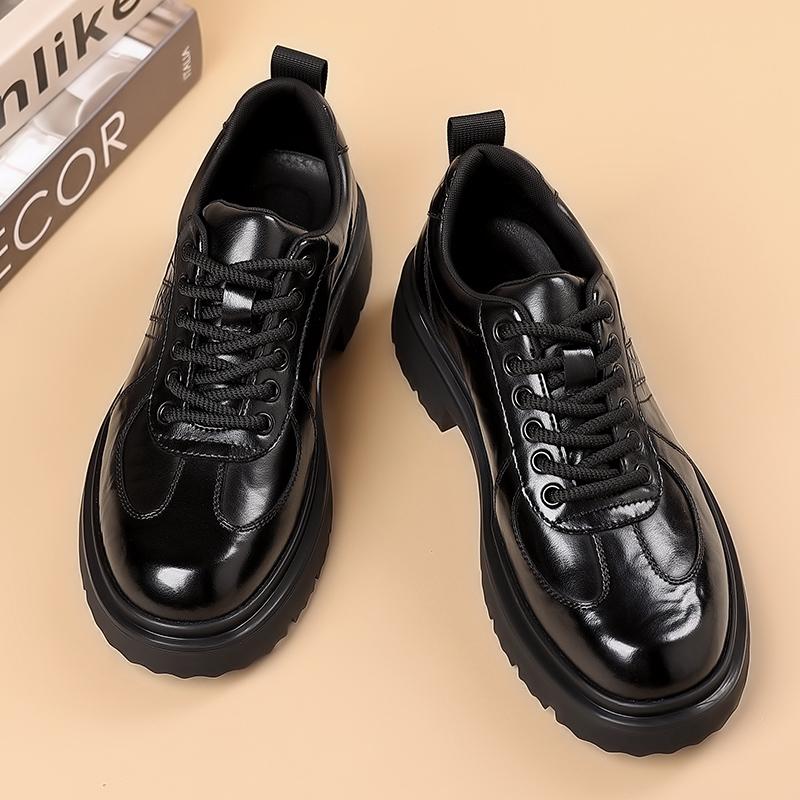 Fashion Casual Leather Shoes Men Thick Bottom High Quality Running Sneaker Outdoor Lace-Up Antiskid Business Shoes Flat Designer Shoes