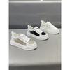 Neue atmungsaktive Mesh-Freizeitschuhe für den Sommer für junge Schüler dicke Sohle leicht niedrig geschnitten Board kl