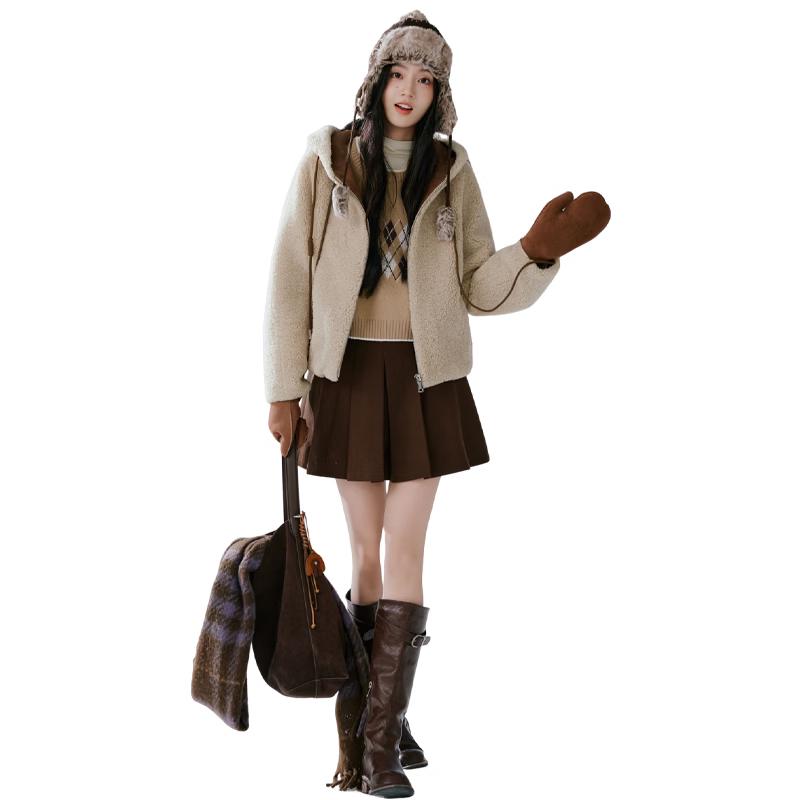 Xiangying Women s Color-Block Hooded Faux Lamb Wool Short Jacket M