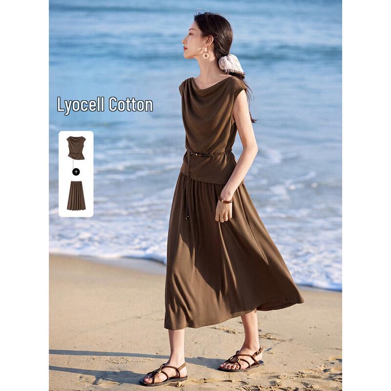 Women s Elegant Cowl Neck T-shirt & Pleated Skirt Set S