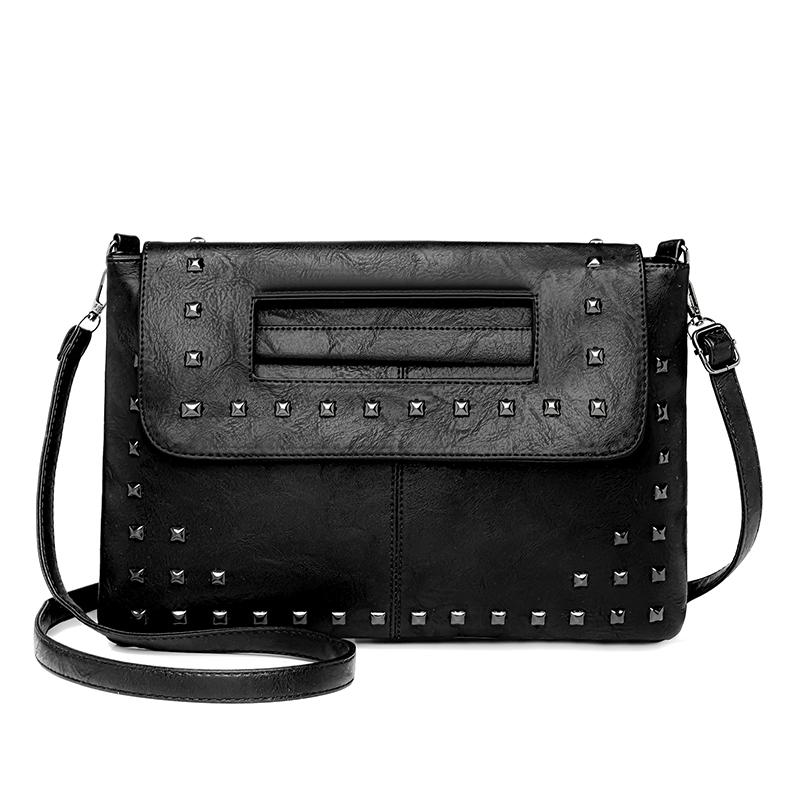 Rivet Envelope Bag Women's Shoulder Crossbody Bag Large Capacity Mobile Phone Coin Purse