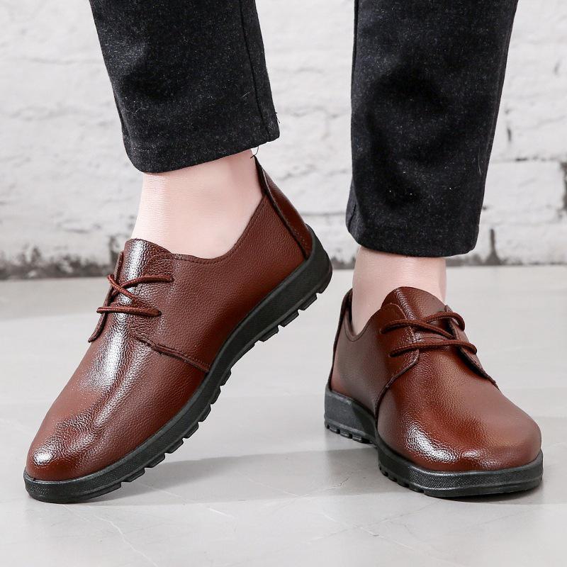 Men's Non-Slip Waterproof Leather Chef Shoes - Black Oil-Proof Kitchen Work Shoes