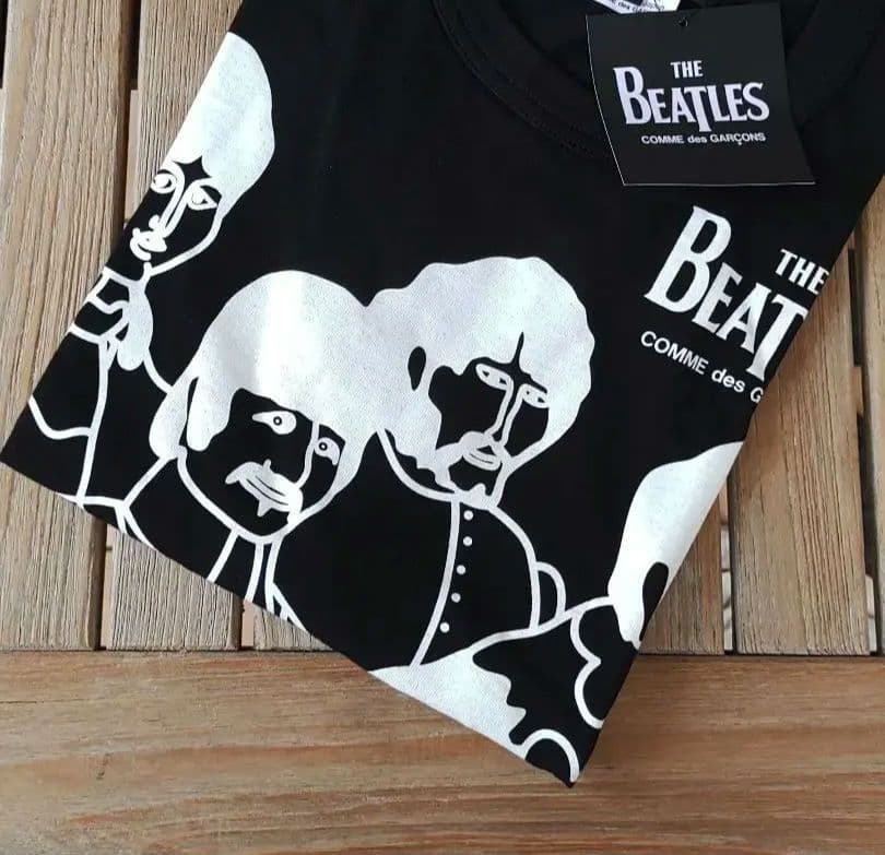 [USED] Foo Fighters North American tour T-shirt worn by My First Story s Hiro, with tour towel included