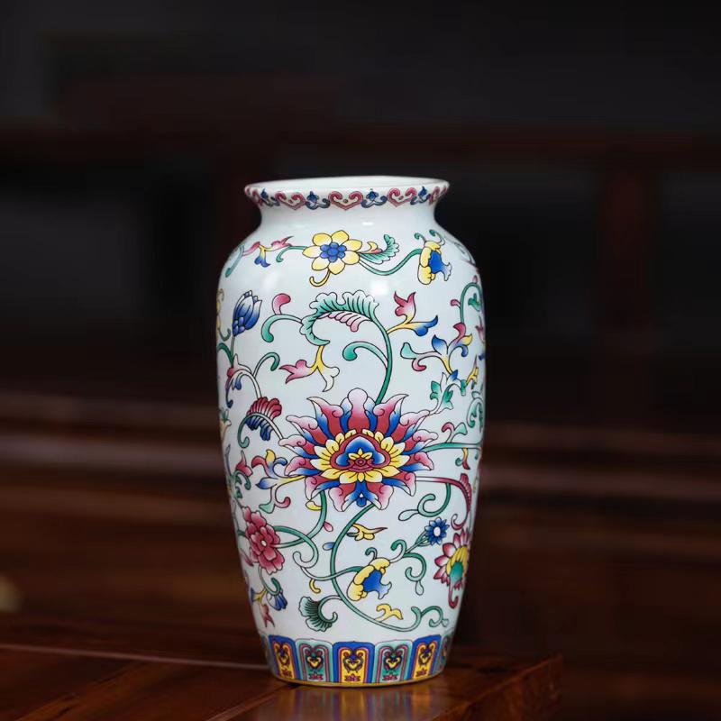 Small Ceramic Vase for  Handmade Elegant Vintage Chinese Painting  Enamel Glazed Porcelain Decorative Vases for Office Home