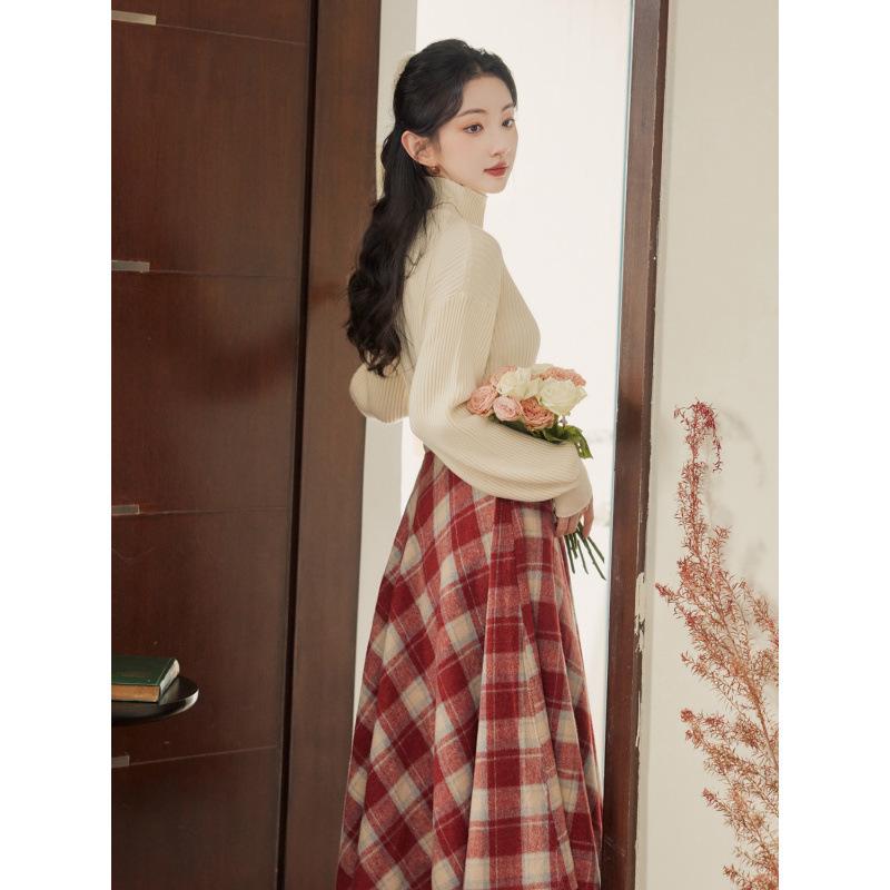 Dámský pletený svetr s vysokým límcem a vlněná áčková sukně Sweet Salt Style Podzim/Zima 2024