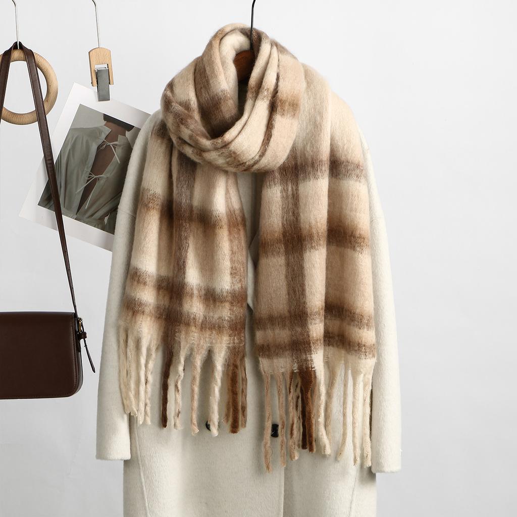 Korean Fringe Plaid Cashmere Scarf Shawl Women Warm Thick Mohair Scarf Pashmina Fashionable Soft Tassel Scarf Neck Protection