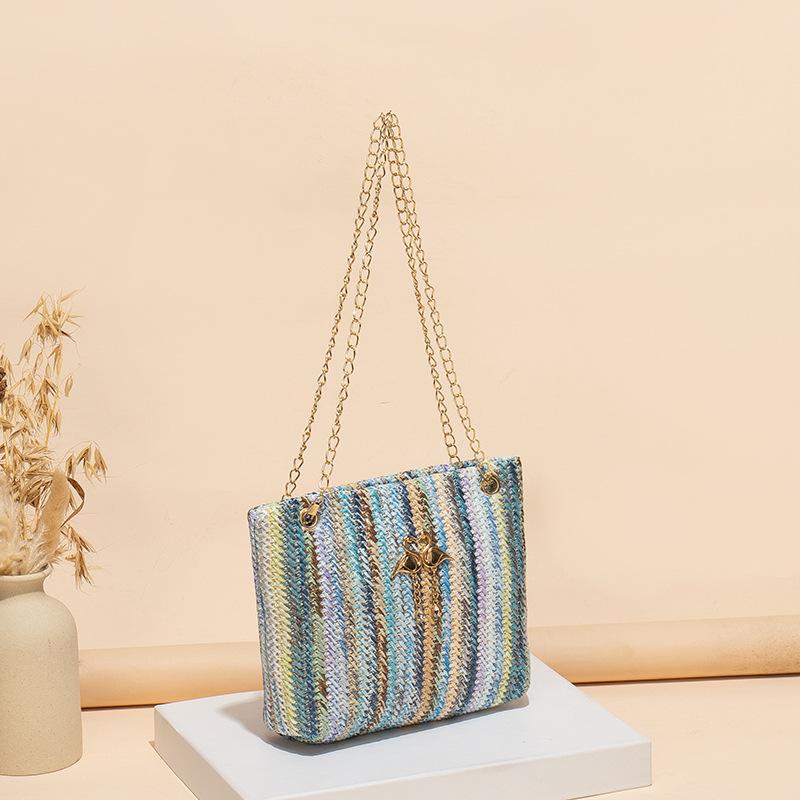 

Fashion trend colored shoulder chain tote bag new versatile niche cute women s bag