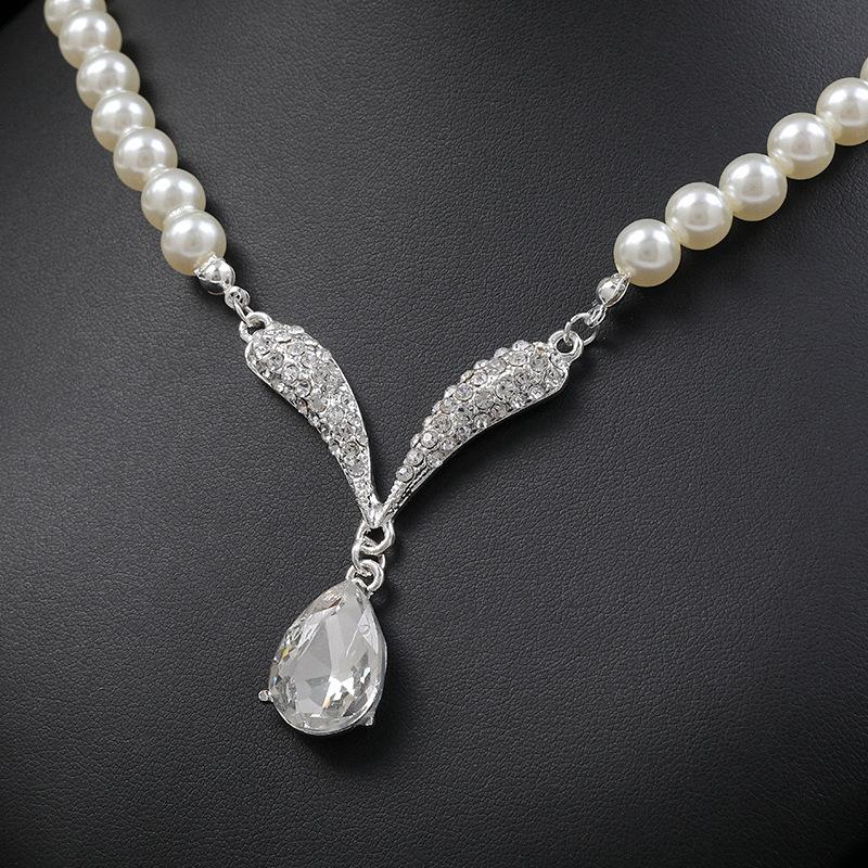 Personalized Pearl Necklace Earrings Set Women'S Temperament Alloy Electroplated Bridal Dress Accessories