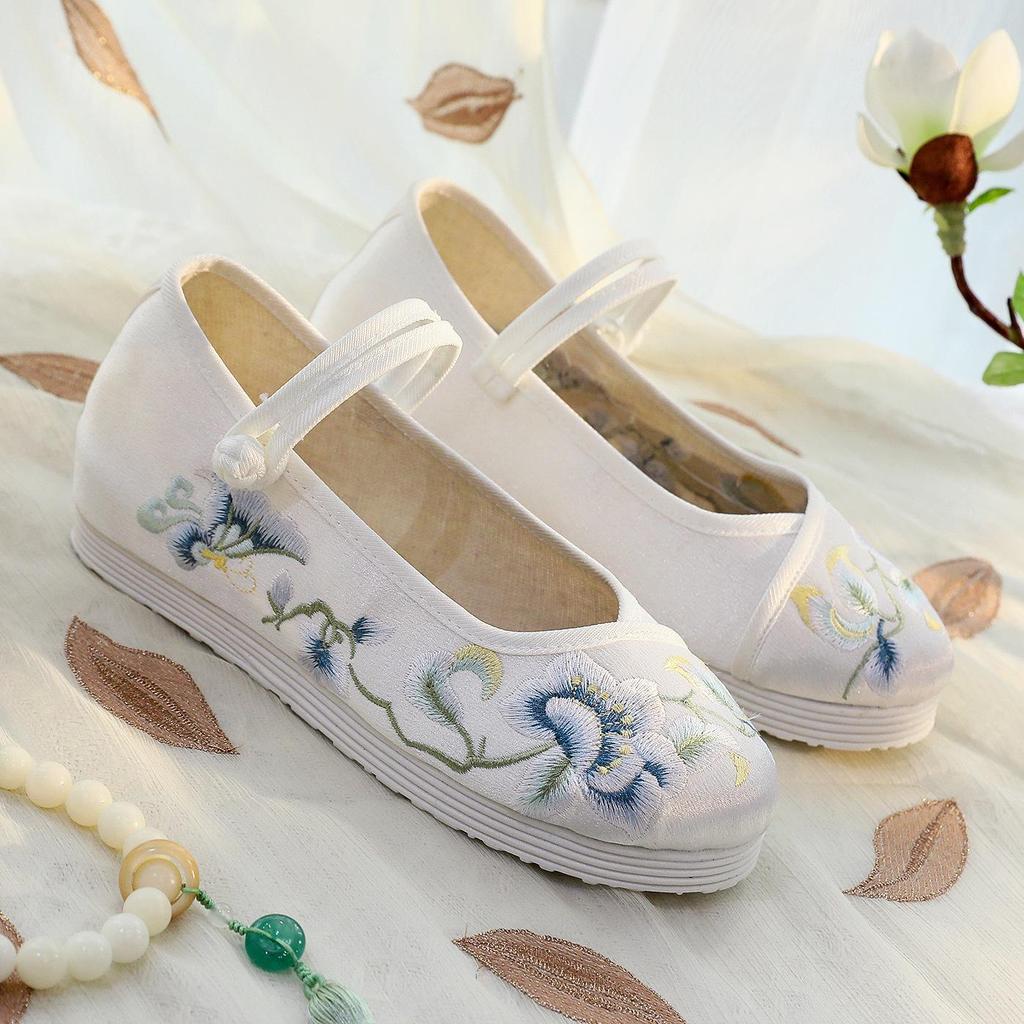 Wanqing 2024 Summer Embroidered Hanfu Women's Bow Shoes with Inner Lift