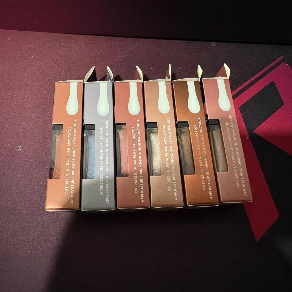 Elf Power Grip Lipgloss: Feuchtigkeitsspendend, Nicht klebrig, Helle Farbe, Langanhaltend, Transferfest, und Nicht austrocknend