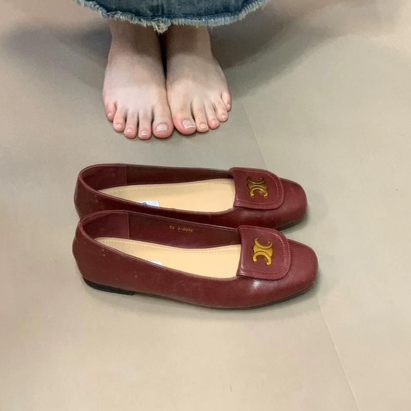 Women's fashion casual comfortable soles women's white imitation leather elastic new metal letter one-foot flat ballet shoes