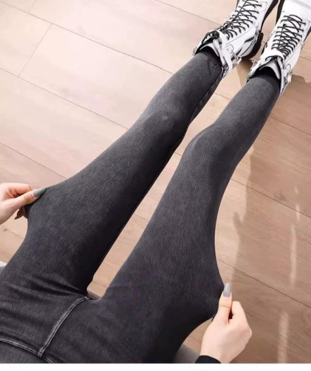 Plus Size Velvet Base Layer Yoga Pants for Women - Spring/Autumn 2026, Thickened Denim for Chubby Girls