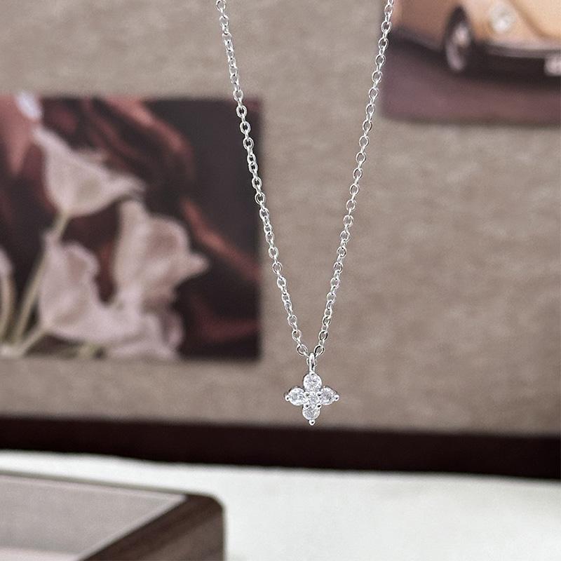 Dainty Lucky Leaf Necklace for Women 925 Silver Trendy 14K Gold Plating Cute White CZ Flowers Pendant Choker Necklaces