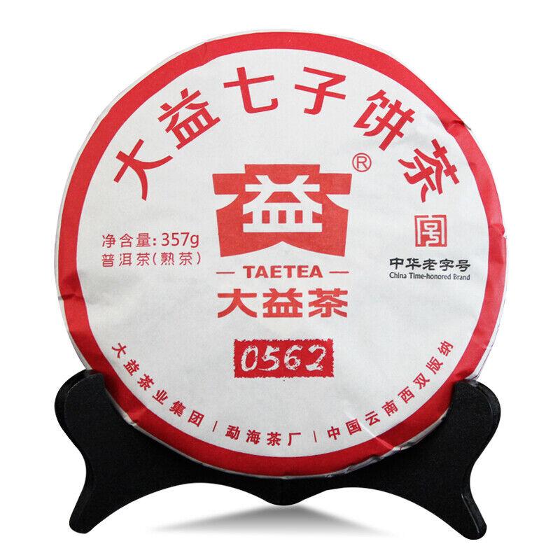 TAE TEA 0562 * 2018 Yr Yunnan Menghai Tea Factory Dayi Puer Zralý Pu-erh Tea 357g