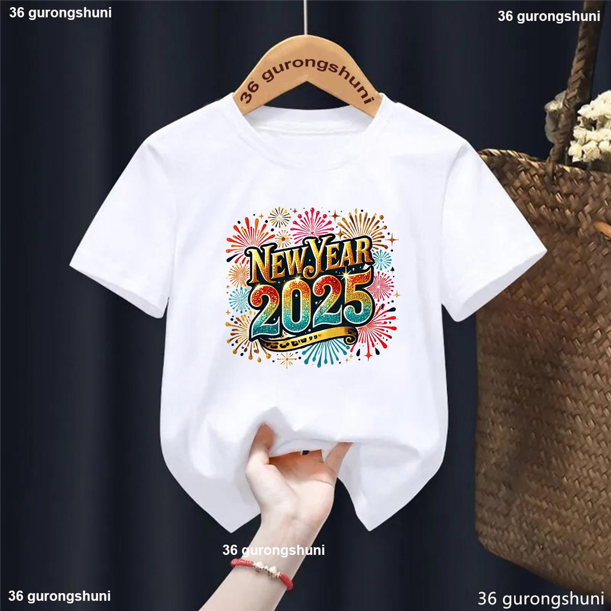 Hello 2025 Happy New Year Print Kids TShirts Short Sleeve Childs Tees Shirt Round Neck BoysGirls Tee New Years Child Clothing 100