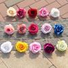 Decoração de casa – Flores e coroas artificiais