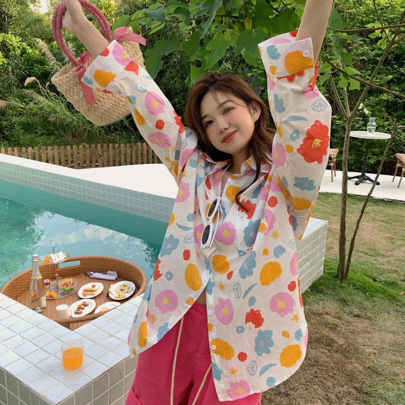 Sweet Floral Shirt for Women In Hong Kong Style Loose Medium-length Long-sleeved Sun-protective Top