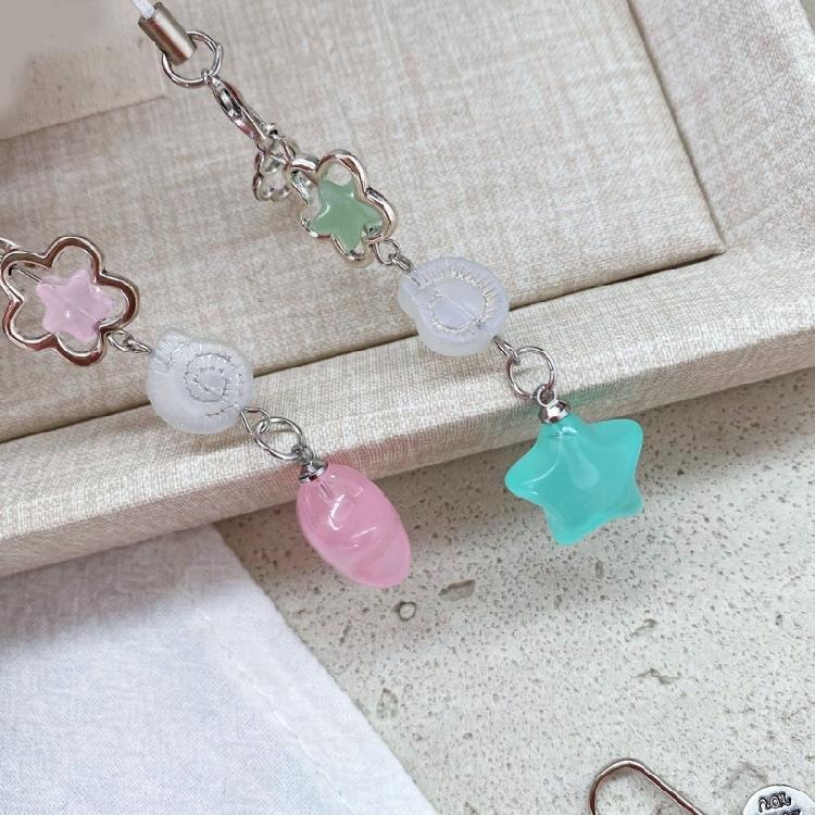 Youthful and Elegant Jelly Star Keychain Craft from Soft Materials for Easy Carrying and Daily Key Organization