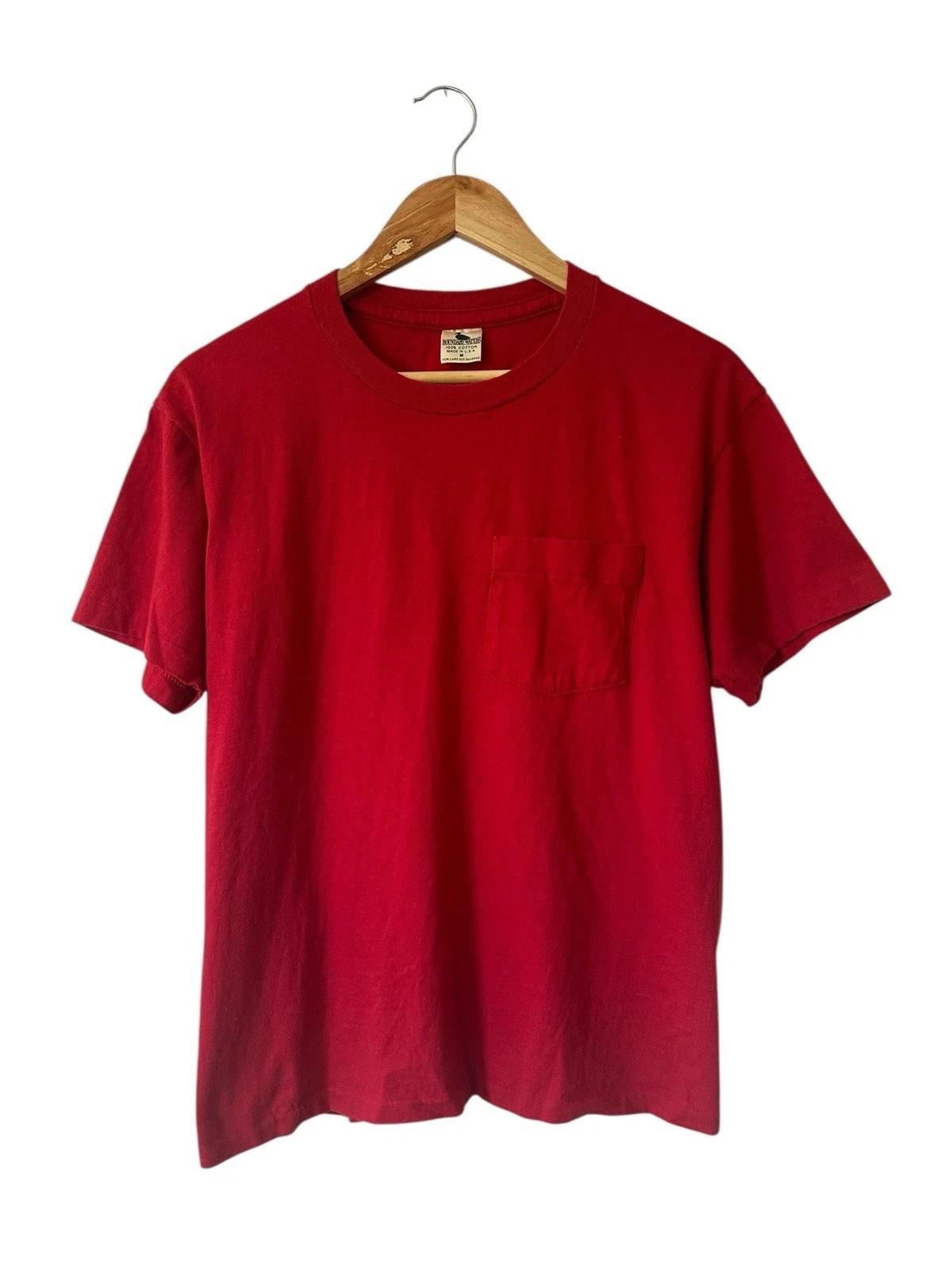 

Vintage Blank Red Pocket T Shirt Men’s Small Boundary Waters USA Single Stitch 2XL